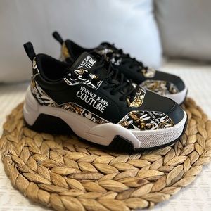 Versace Jeans Couture gold collection sneaker size 6